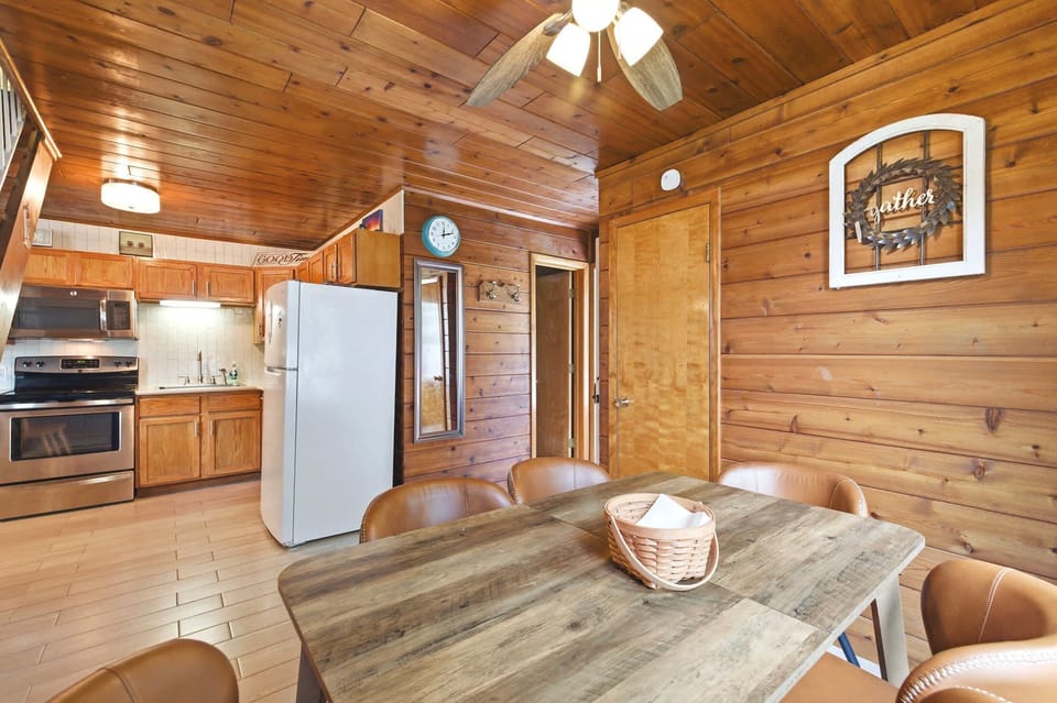 Dining space makes family meals easy throughout your stay.