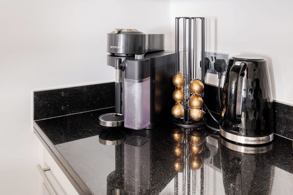 Premier Apartment, 2 Bedrooms, Air conditioning | Private kitchen