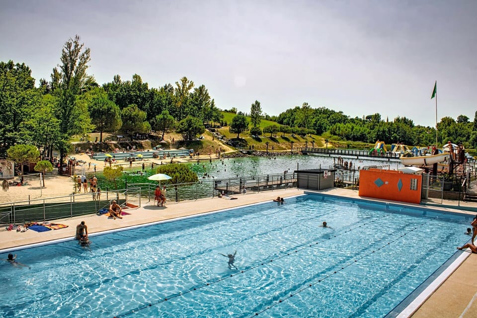 Cottage | Pool | Indoor pool, outdoor pool