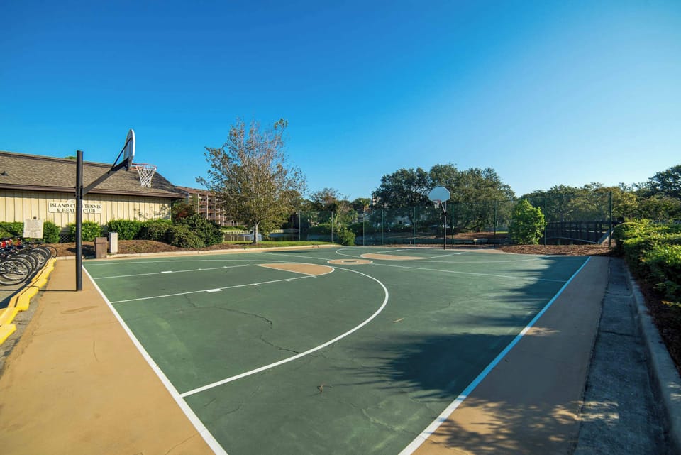 Sport court