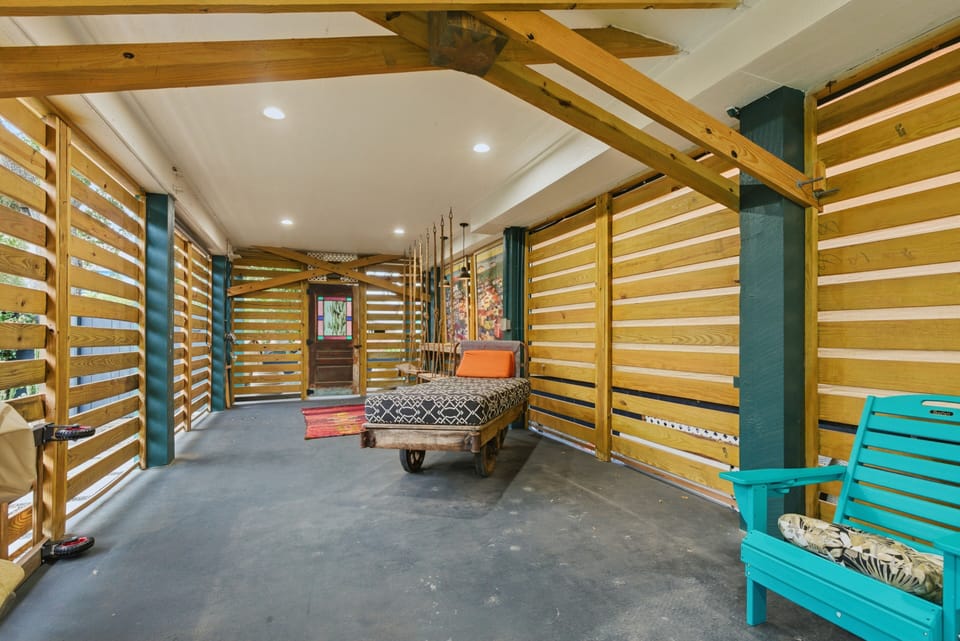 House (2 Bedrooms) | Property amenity