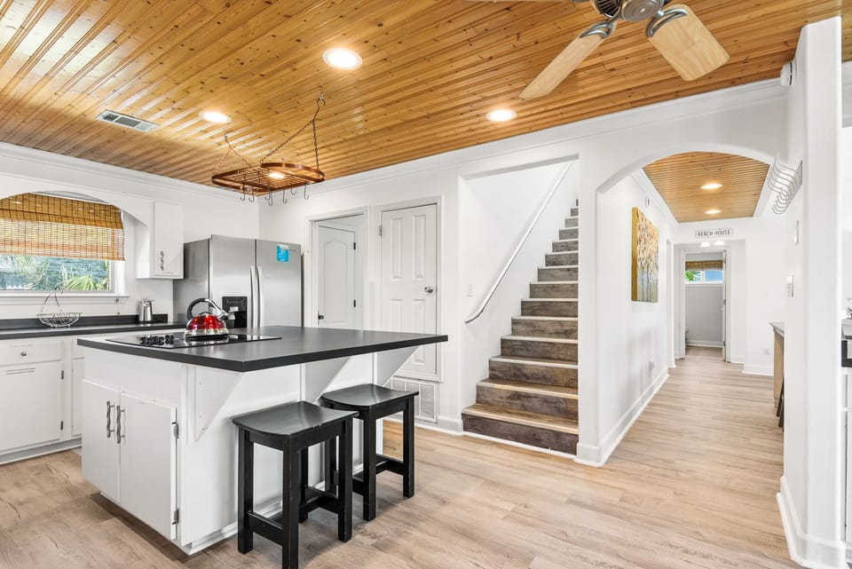 Kitchen island seating