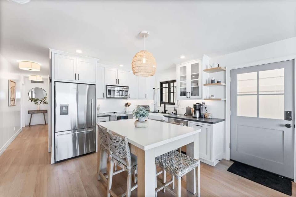 
Rustic decorating touches create a warm, inviting space.