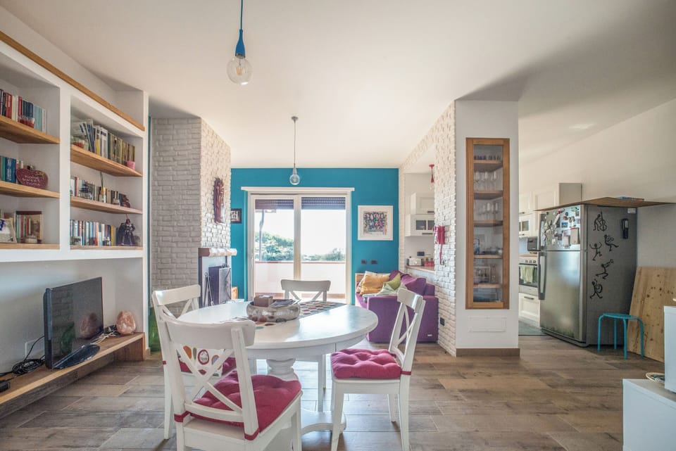 Condo | Dining