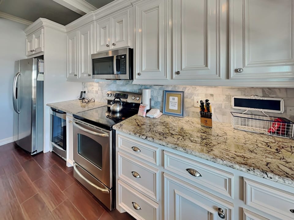 House (3 Bedrooms) | Property amenity