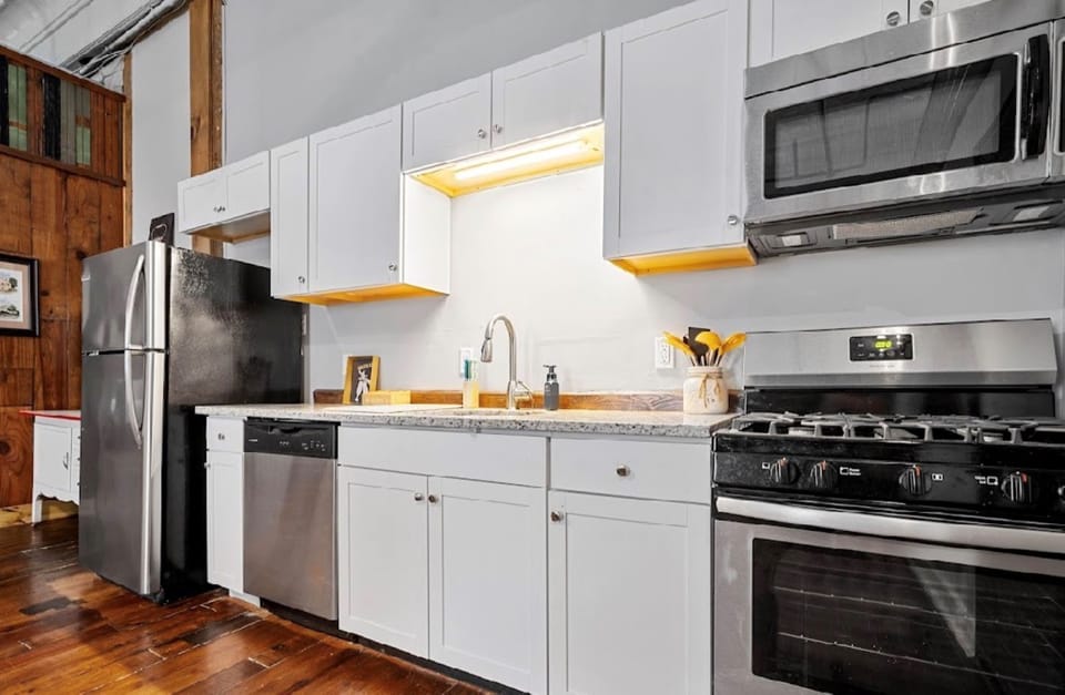 Fully equipped kitchen