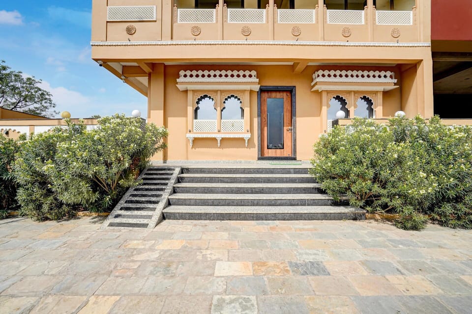 House | Reception