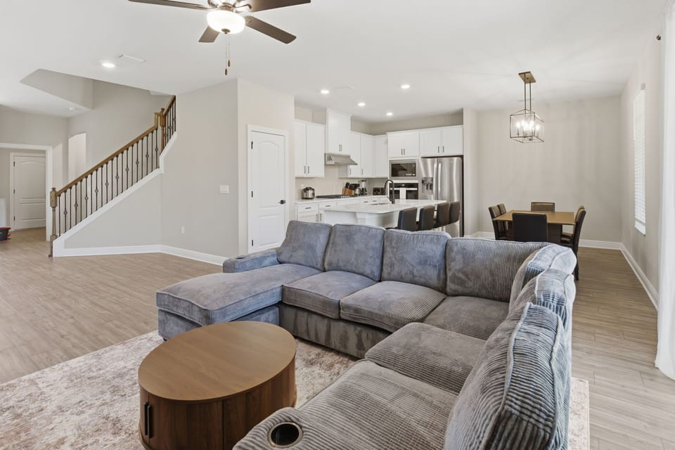 13-web-or-mls-7748Sommersworth-13