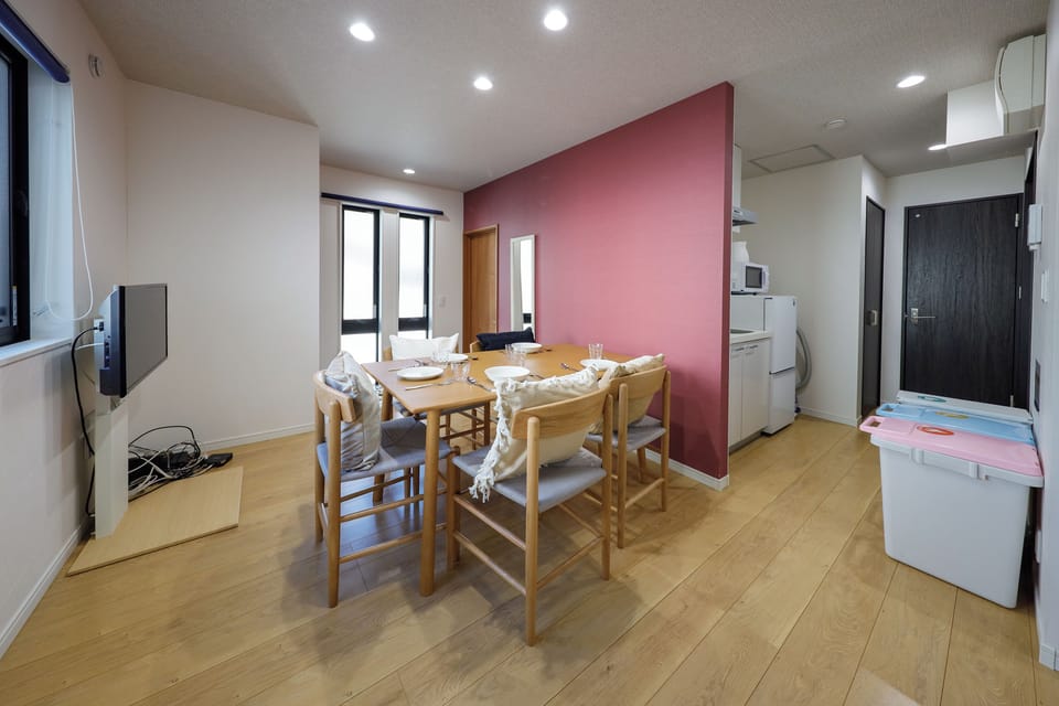 Apartment | Dining