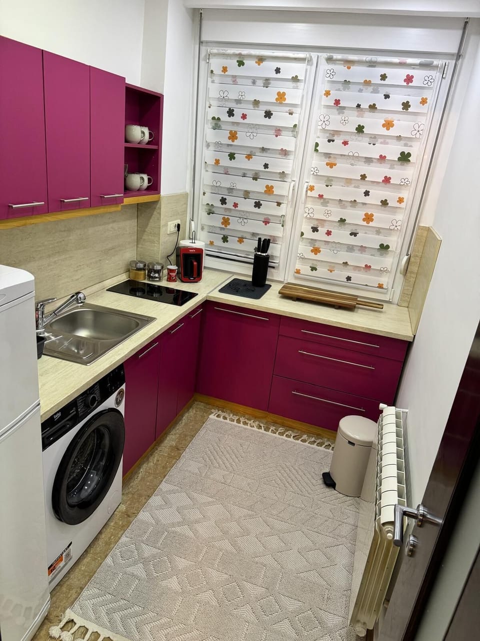 Deluxe Apartment, Balcony, City View | Private kitchen