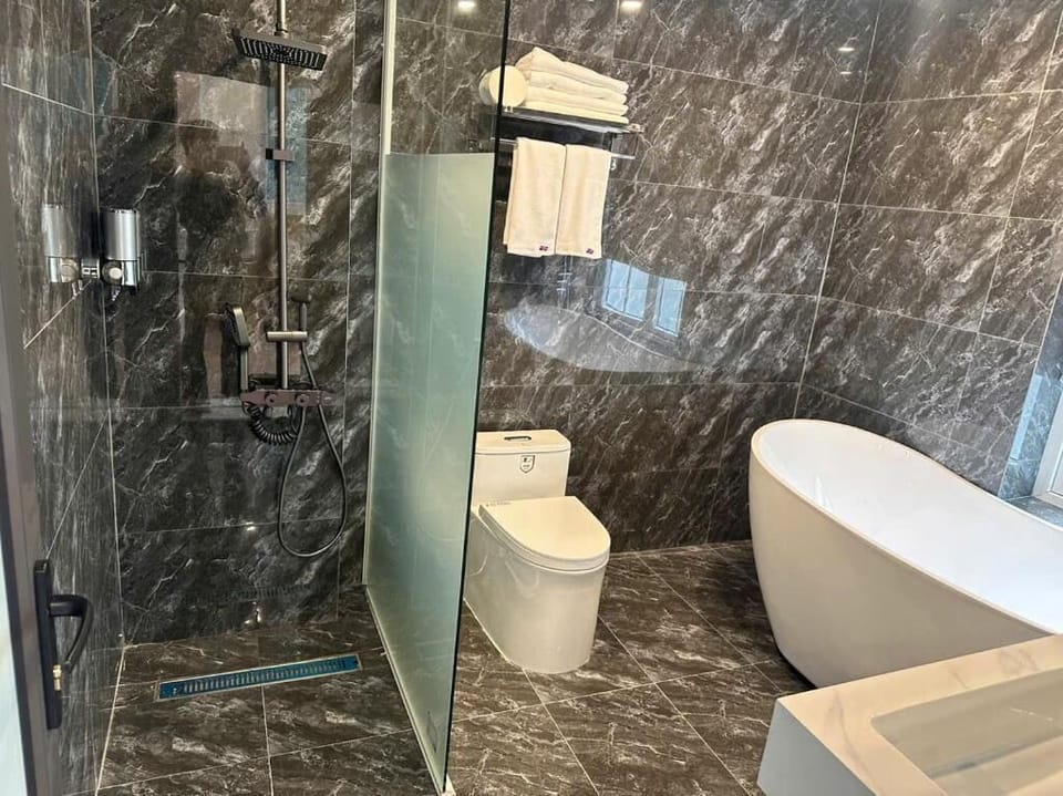 Deluxe Double Room, Balcony, City View | Bathroom | Bidet