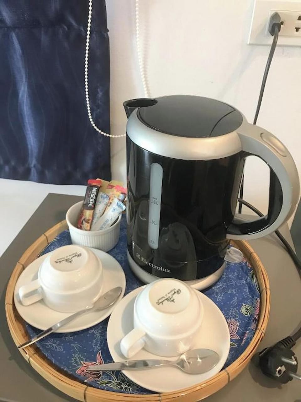 Deluxe Double Room with Balcony and Sea View | Coffee and/or coffee maker