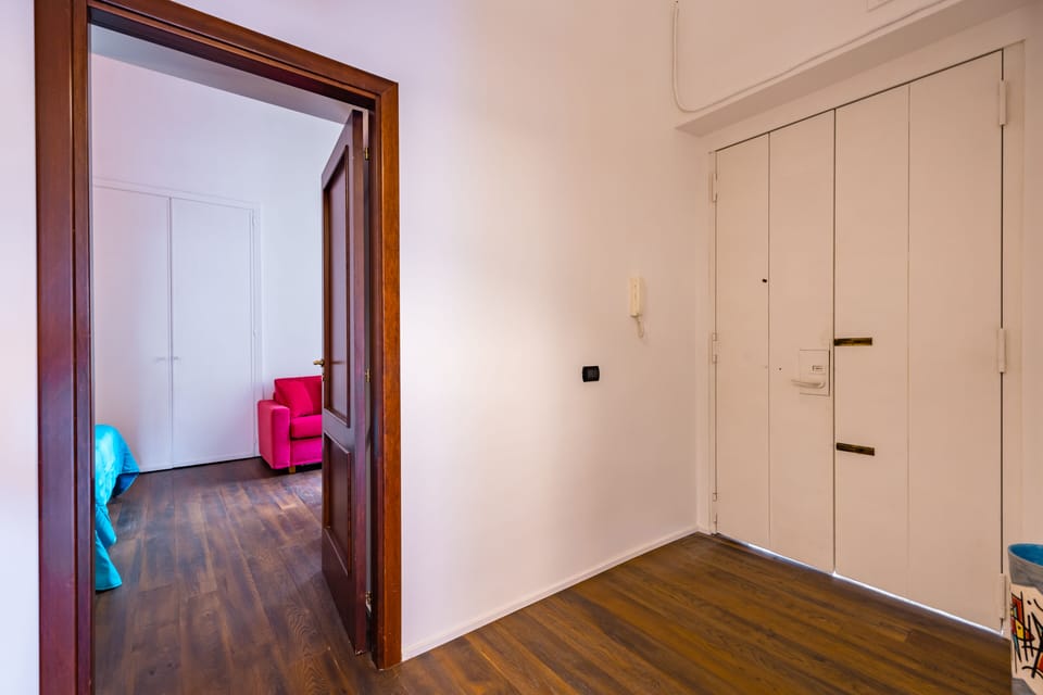 Apartment (3 Bedrooms) | 3 bedrooms, laptop workspace, bed sheets