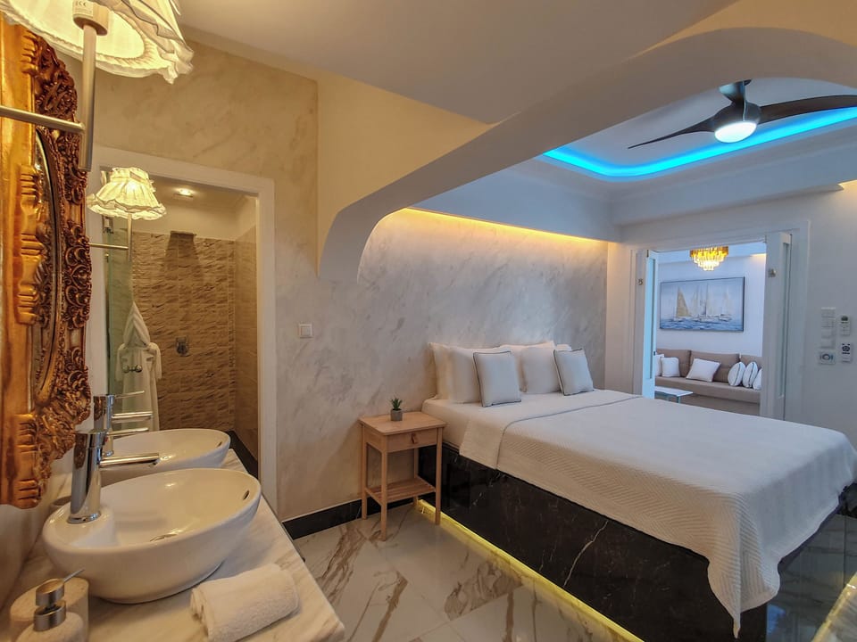 Signature Two Bedroom Suite with Outdoor Heated Plunge Pool & Sea View | Frette Italian sheets, premium bedding, down comforters, pillowtop beds