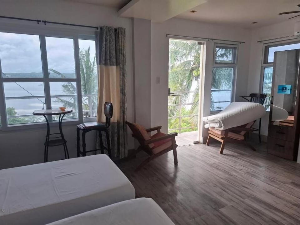 Double or Twin Room | Free WiFi