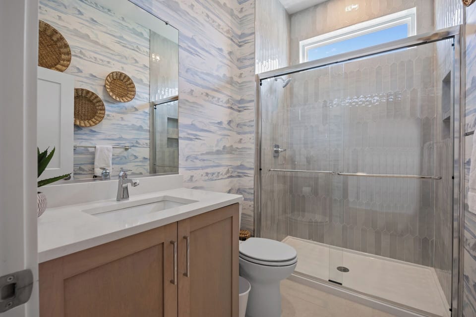 Second Level Full Bathroom in Hallway