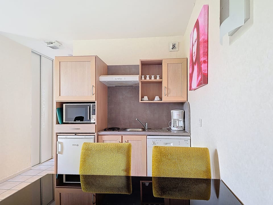 Private kitchenette