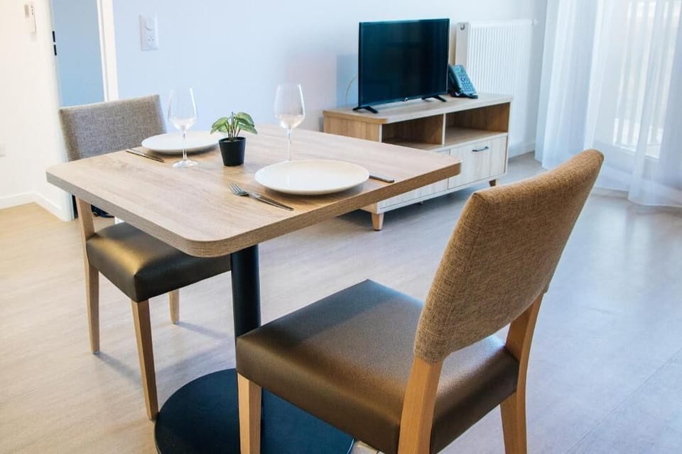 Classic Apartment, Balcony | Dining