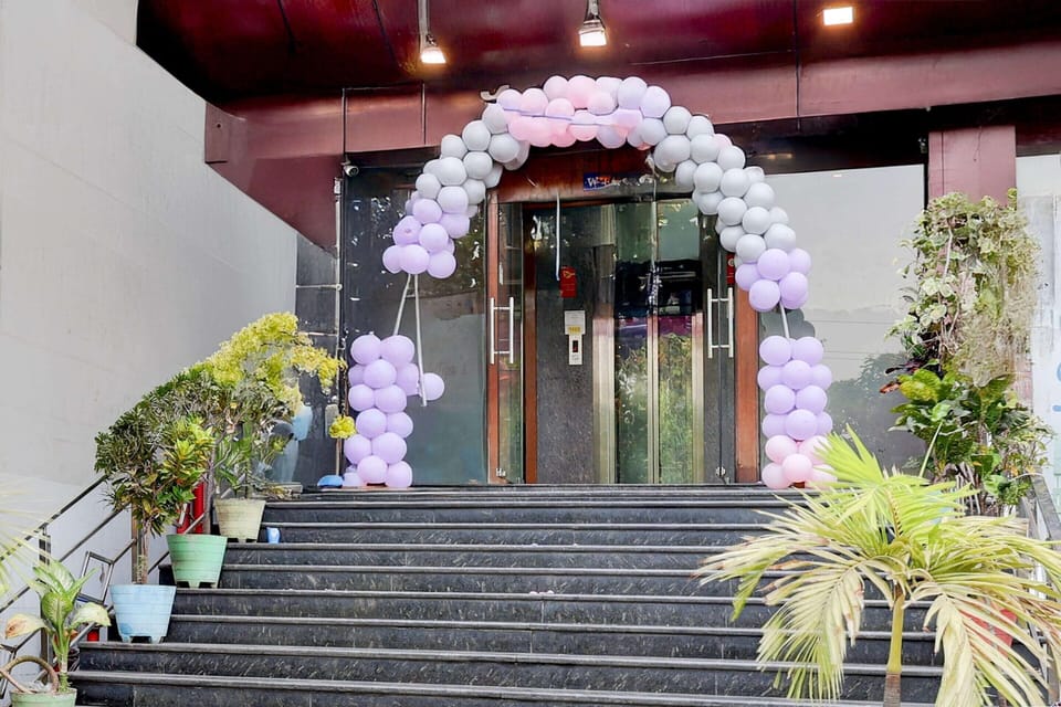 House | Reception