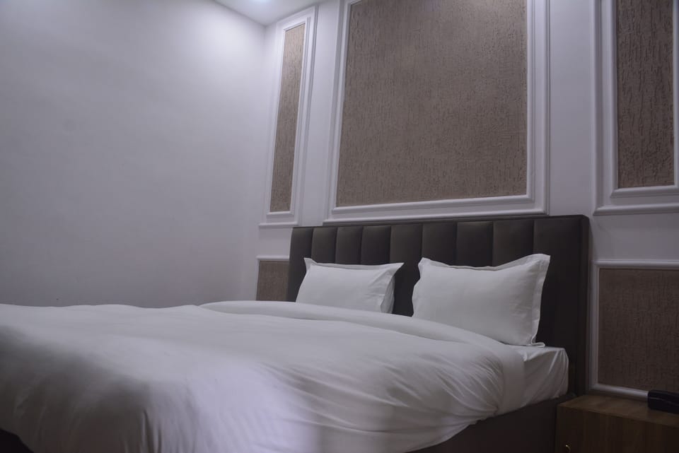 Deluxe Double Room | Free WiFi