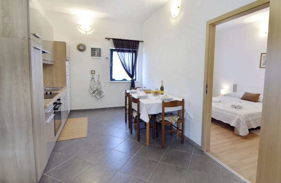 Apartment, 2 Bedrooms, Patio, Garden View | 2 bedrooms