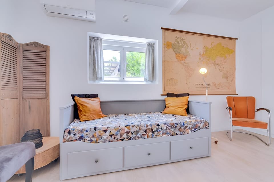 House | 1 bedroom