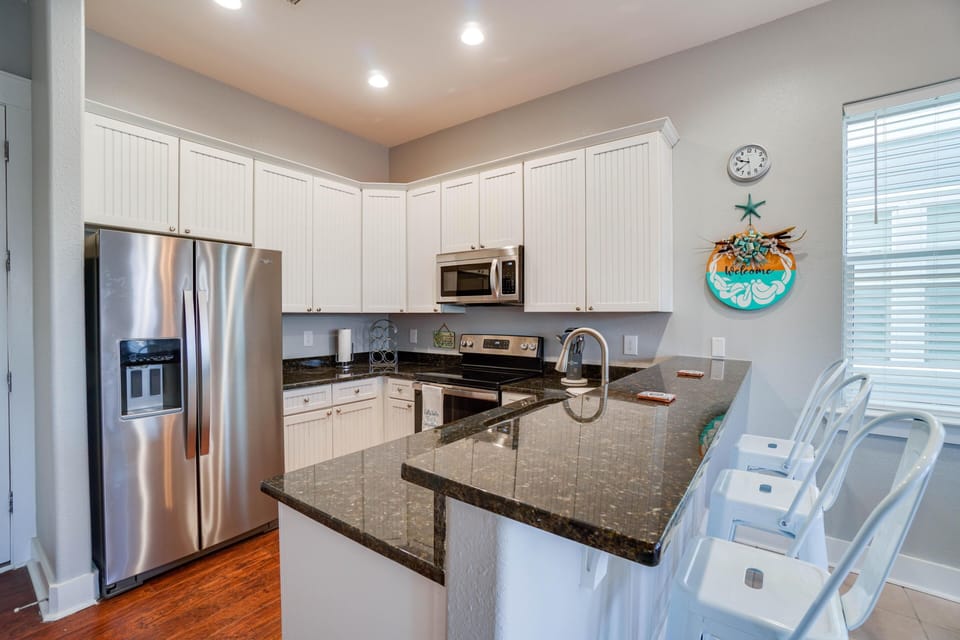 House, Multiple Beds (Waterside Village Cottage 3222 - Sand) | Private kitchen