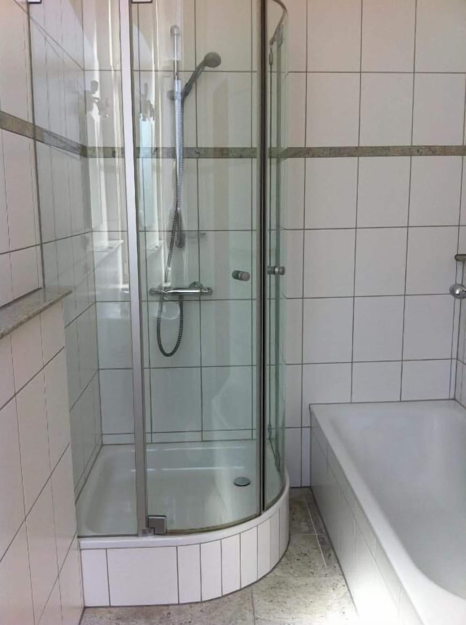 Double Room, Non Smoking, City View | Bathroom | Shower, hair dryer, slippers, towels
