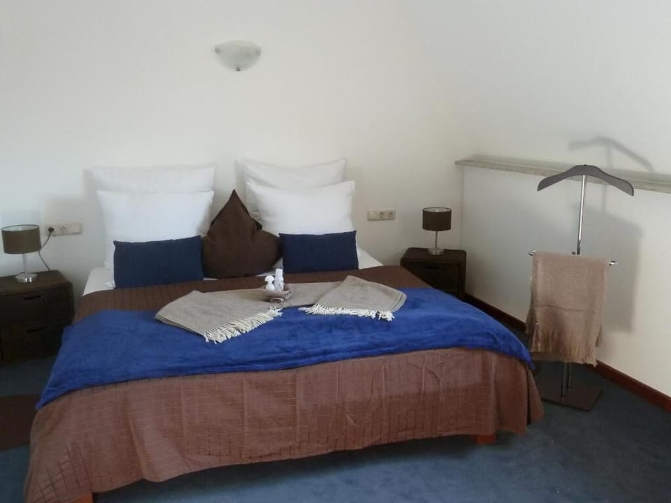 Desk, iron/ironing board, free WiFi