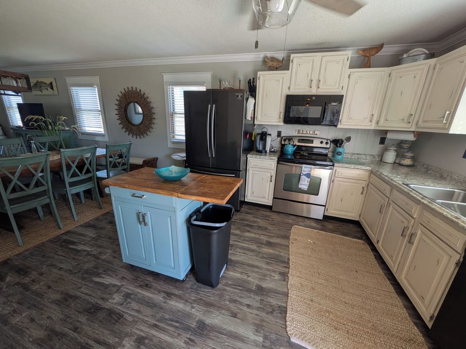 Kitchen view from entry