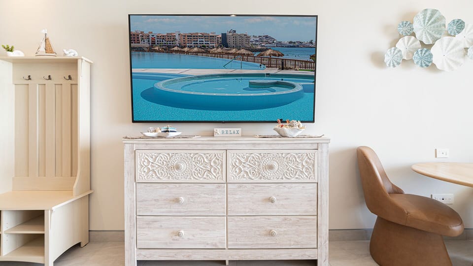 Tv and Dresser