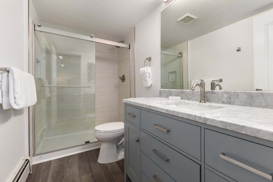 Bathroom 1, within Bedroom 1