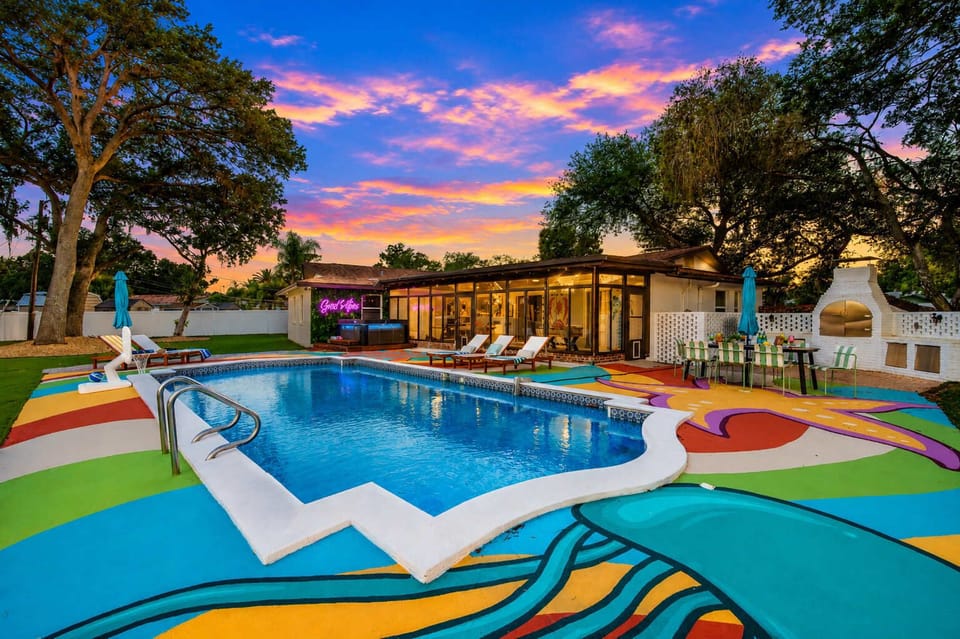 Pool