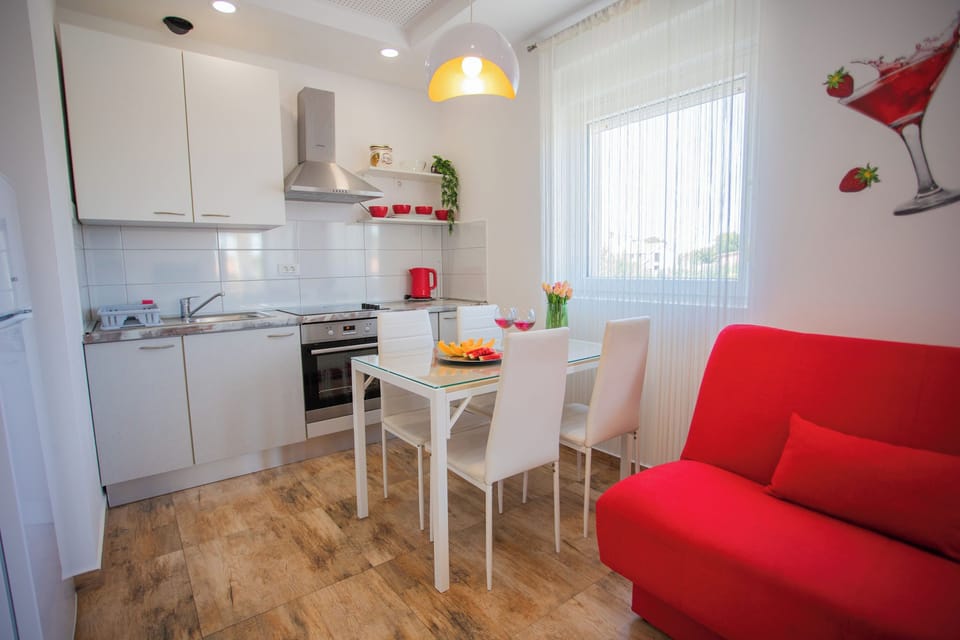 Kitchen and dining area