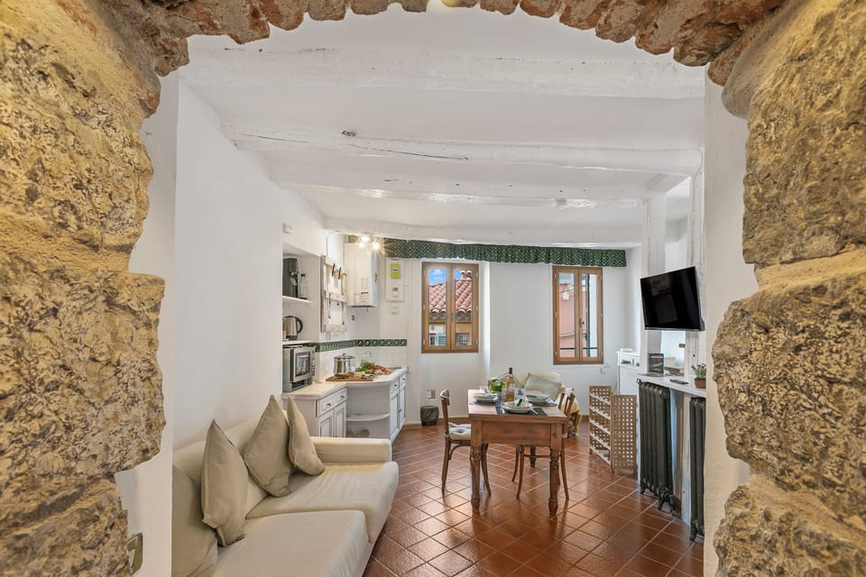Living and dining room