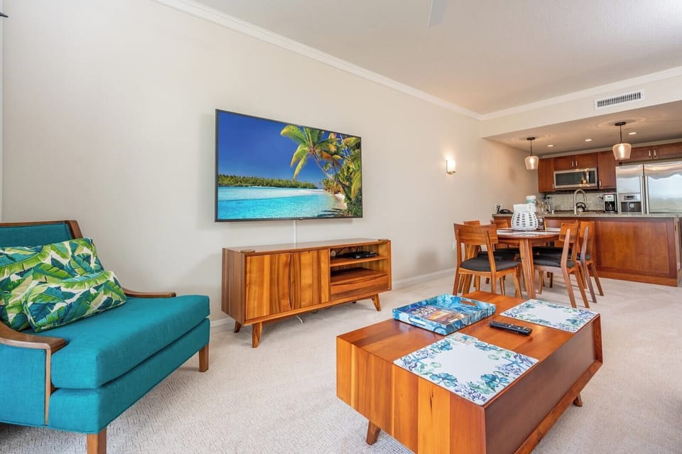 Stylish open-concept retreat with tropical flair and beautiful mid-century style, with modern comforts throughout. HKK-812
