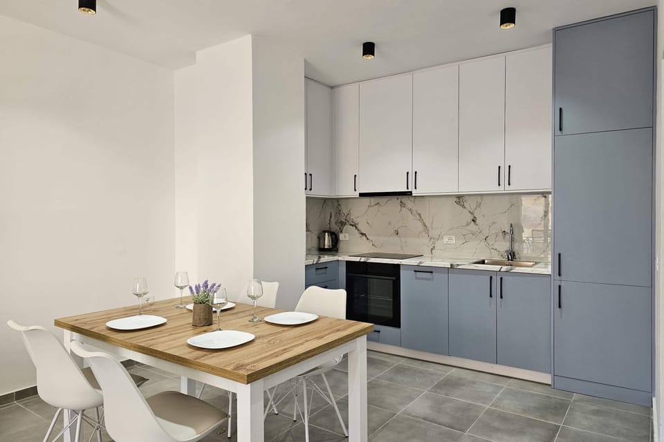 Kitchen and dining area