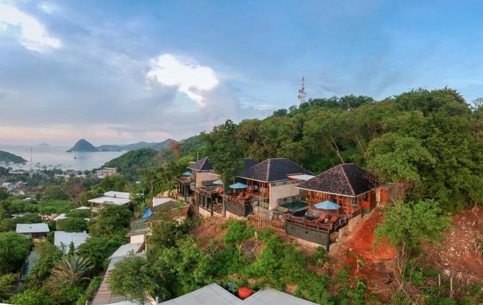 Deluxe Villa, Sea View | Mountain view