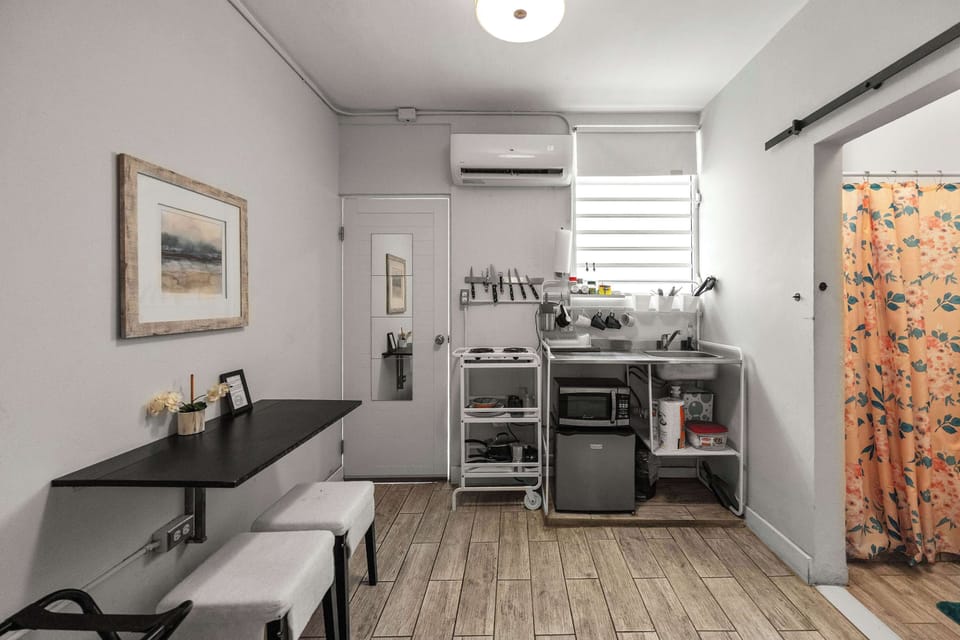 Living Room área in the same space