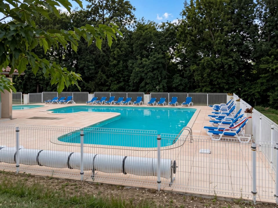 Holiday Home Swimming Pool