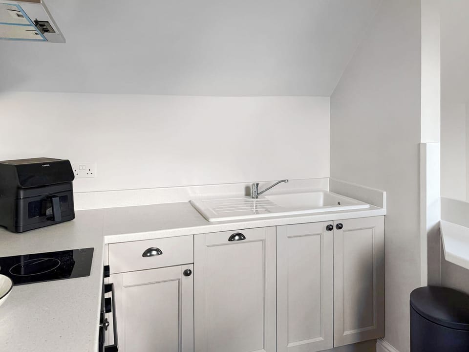 Open plan living space | Housmans Cartshed, Bournheath