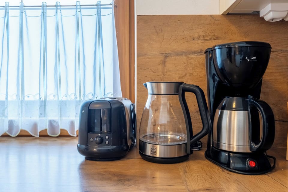 Comfort Apartment, Balcony, City View | Private kitchen