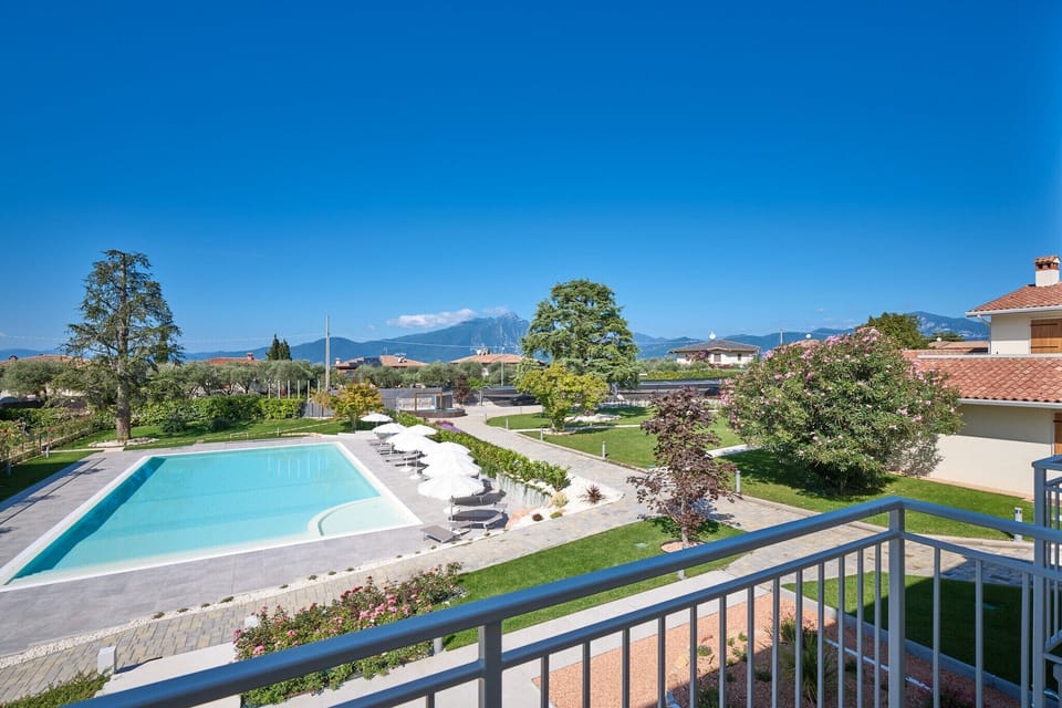 Holiday Home Swimming Pool