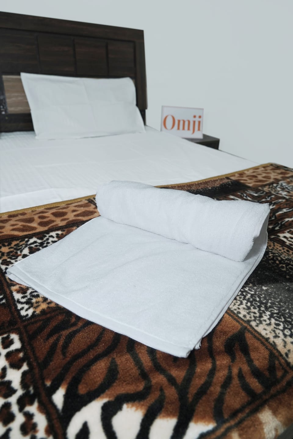 Deluxe Double Room | Free WiFi, bed sheets