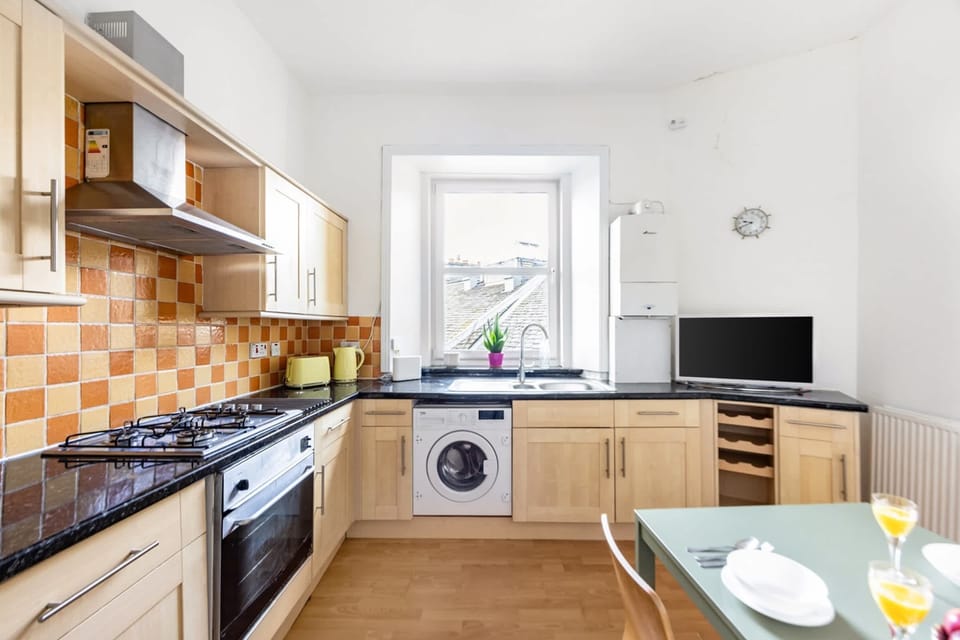 The kitchen is fully equipped to prepare a simple meal 