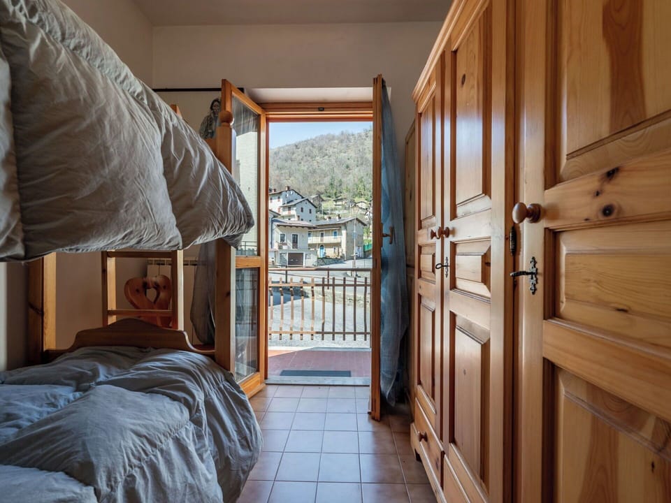 Mountain Range, Hardwood, Wood Stain, Mountain Village, Cabinetry, Alps, Drawer, Plywood, Cupboard