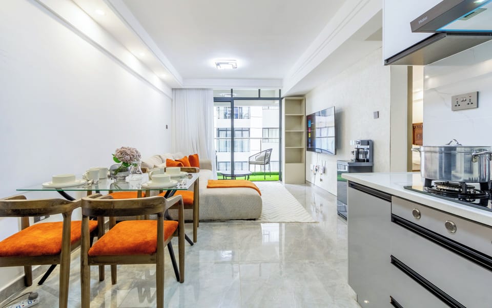 Comfort Apartment, Balcony, City View | Interior