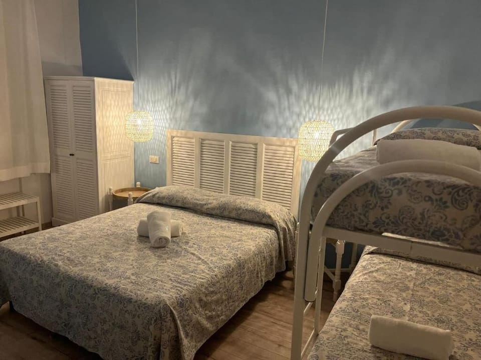Classic Quadruple Room