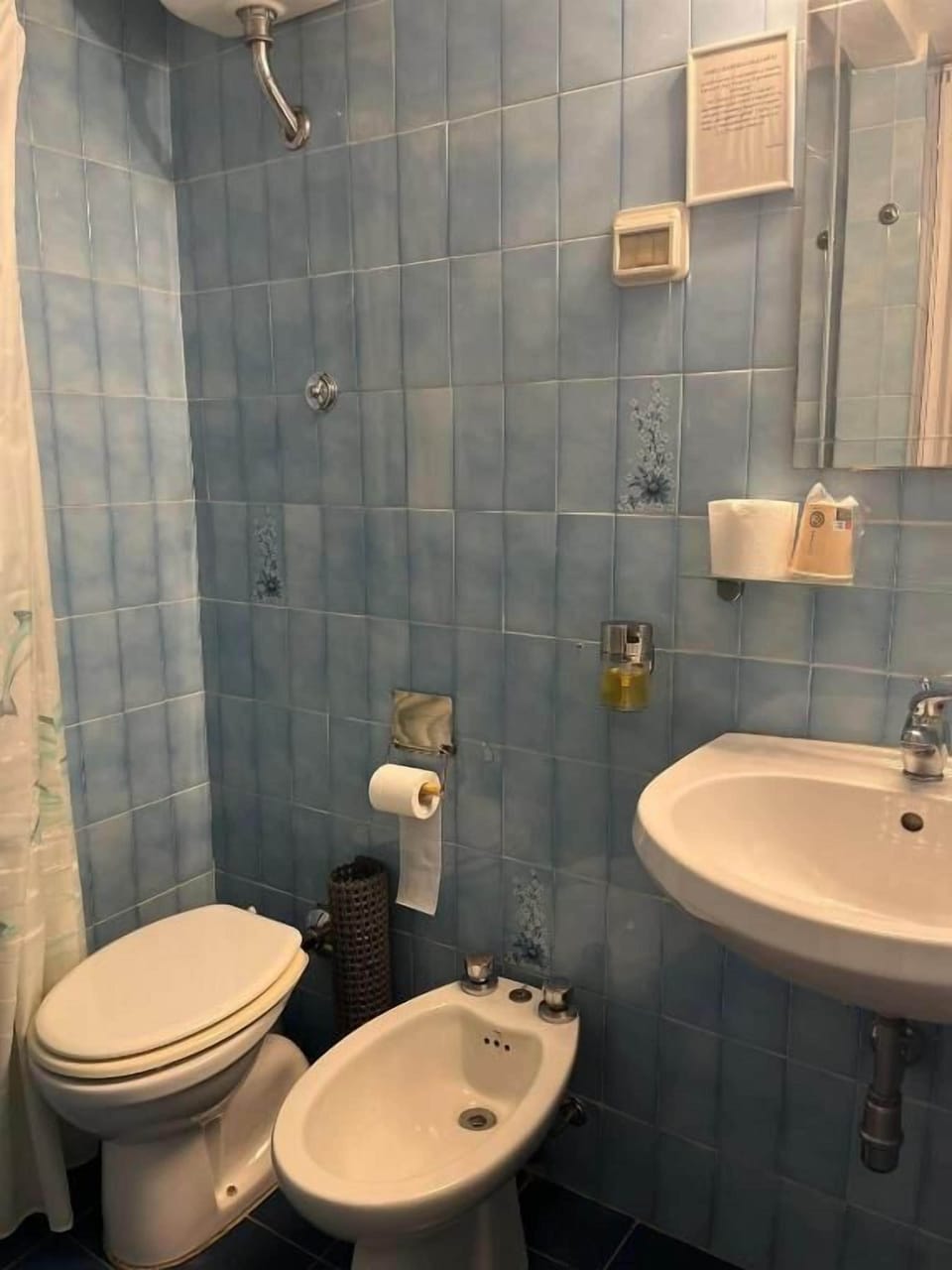 Classic Double or Twin Room | Bathroom