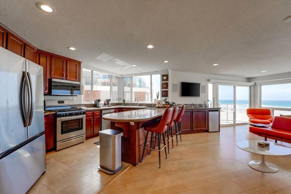 Beach house rental in San Diego with modern kitchen appliances and ocean views